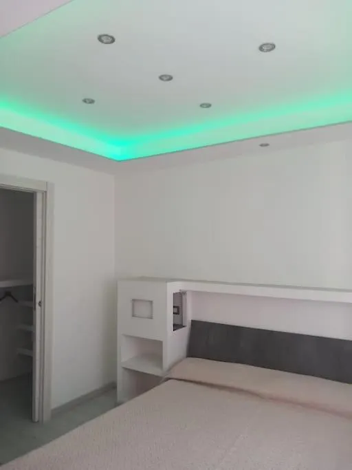Chromotherapy Flat Monserrato